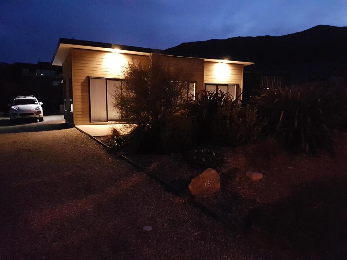Villa Simply Stunning à Wanaka Extérieur photo